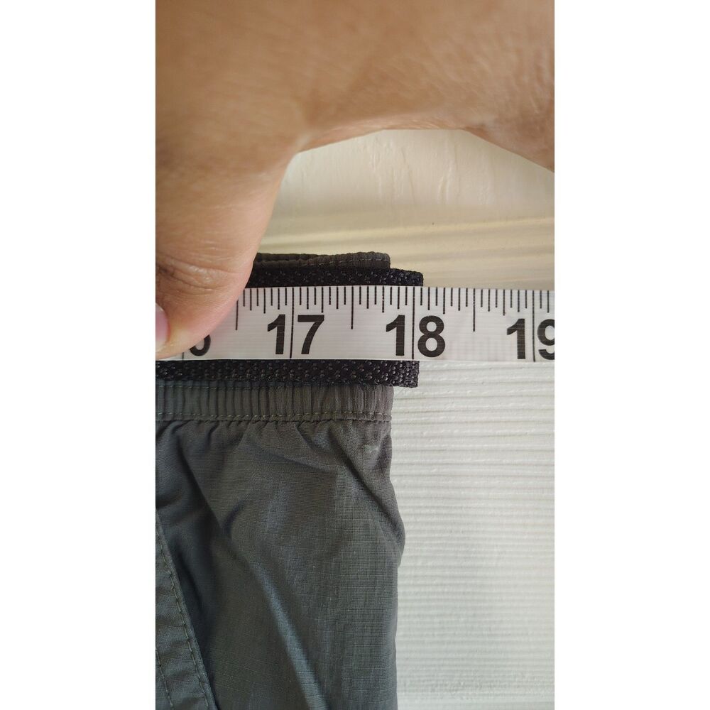 Columbia Men's Gray Cargo Hiking Shorts with Built-In Belt 34W 10L - Picture 3 of 5